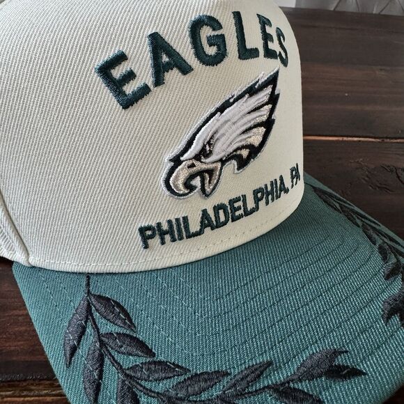 New Era Philadelphia Eagles 2025 Draft 59FIFTY A-Frame Fitted Hat - Picture 2 of 6